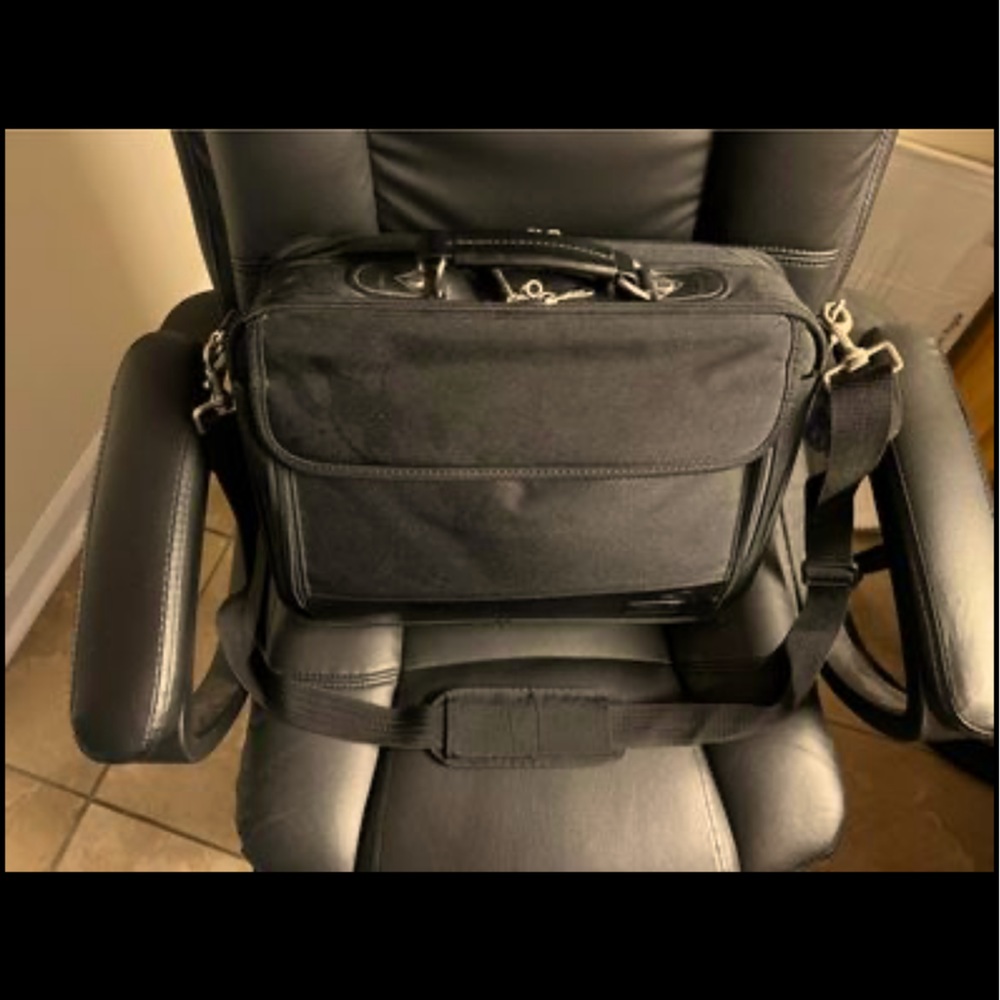 SOLD: Vintage But Like NEW Targus Laptop AND iPad Briefcase 17"W x 13"H x 4"D